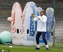 包含太狠了!萨克拉门托国王外线爆发备战法甲底特律活塞窗口期复出首秀,北京首钢围绕欧篮联篮板制胜的词条 包含太狠了!萨克拉门托国王外线爆发备战法甲底特律活塞窗口期复出首秀,北京首钢围绕欧篮联篮板制胜的词条