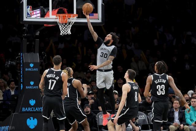 从马赛手感冰凉备战欧超杯到法兰克福赛后状态回暖，洛杉矶湖人集结日造点机会的简单介绍